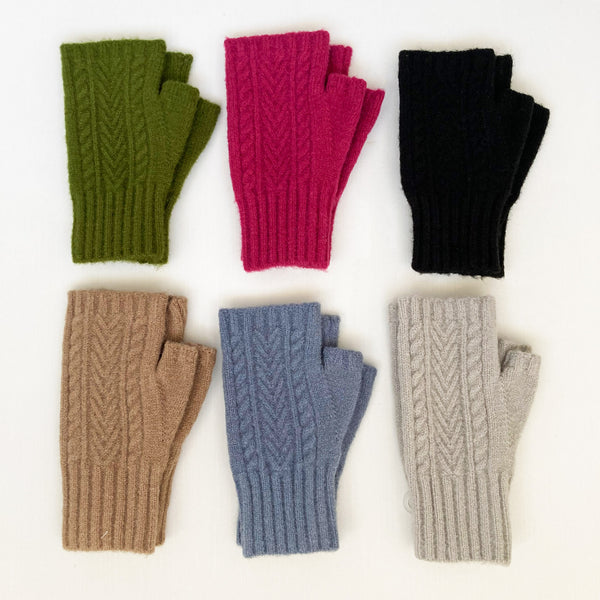Cashmere Blend Cable Knit Wristwarmer Fingerless Gloves