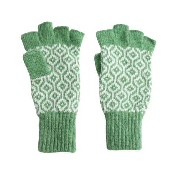 Fingerless Gloves with Geometric Fairisle Pattern
