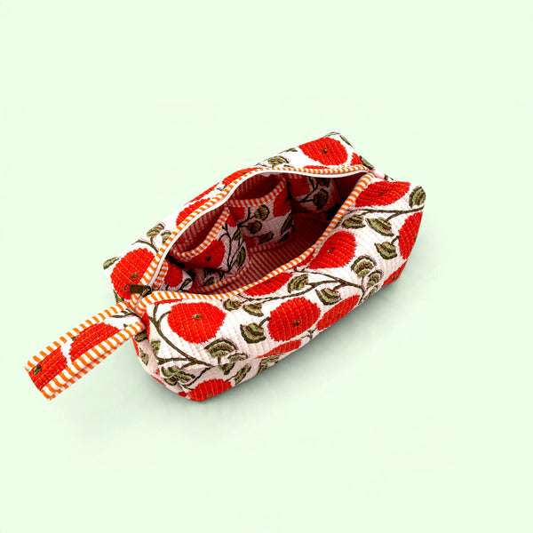 Hair Tool Bag - Quilted Cotton Dyson Airwrap / Hair tool storage bag - Red Floral
