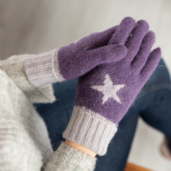 Star Knitted Gloves